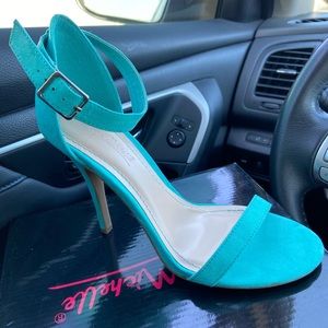 Tarquise open toe heel!